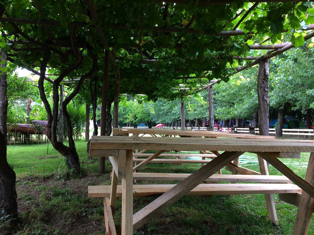 Camping & Hospedaje Rio Laja El Manzano  外观 照片