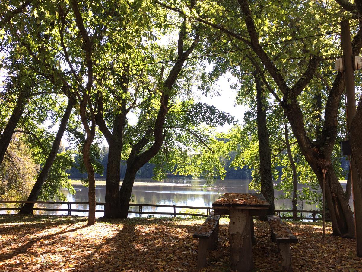 Camping & Hospedaje Rio Laja El Manzano  外观 照片