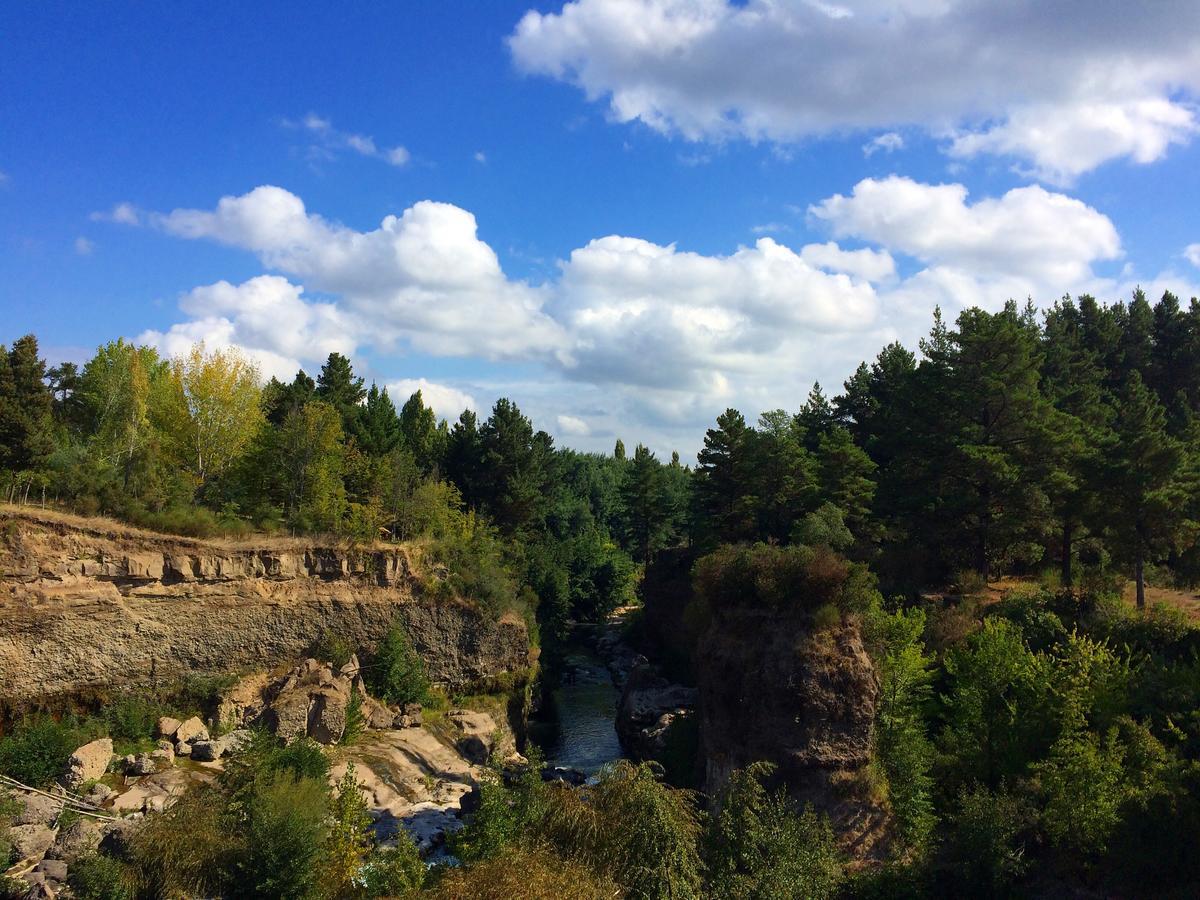 Camping & Hospedaje Rio Laja El Manzano  外观 照片
